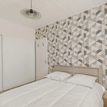 Jolie Maison Avec Exterieur Pour 6 Proche