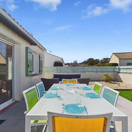 Jolie Maison Avec Exterieur Pour 6 Proche *