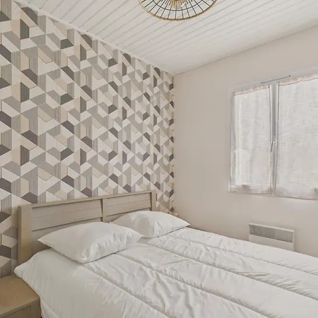 Jolie Maison Avec Exterieur Pour 6 Proche