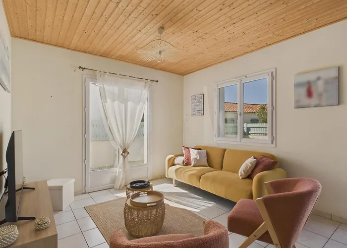 Jolie Maison Avec Extérieur Pour 6 Proche