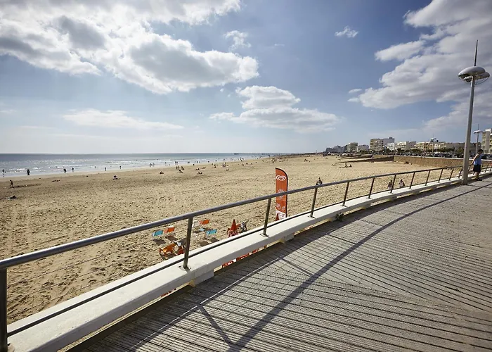 Jolie Maison Avec Extérieur Pour 6 Proche Hébergement de vacances *